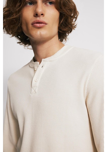 Düğmeli Waffle Uzun Kol T-Shirt modelleri