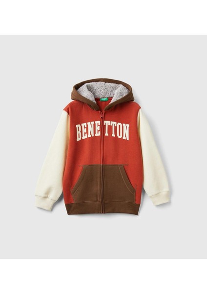 United Colors Of Benetton Erkek Çocuk Tarçın Mix Önü Logo Baskılı Cep Detaylı Fermuarlı Kapüşonlu Sweatshirt