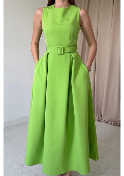 Halter Yaka Kloş Elbise fiyatları