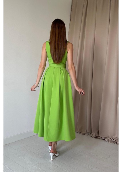 Halter Yaka Kloş Elbise fırsatları