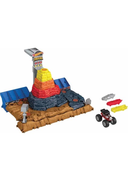 Monster Trucks Muhteşem Çarpışma Arenası Oyun Seti HNB96