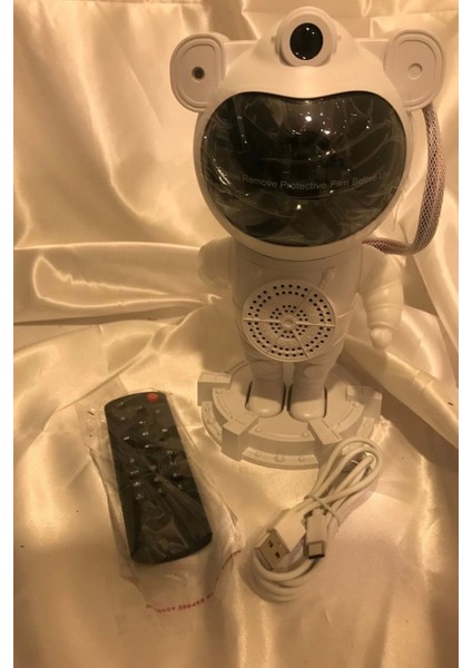 Astronot Gece Lambası Galaxy Projektör LED Galaksi Işık Projektörü Çok Renkli Nebula Galaksi Yıldızlı Gece Işığı Uzaktan Kumandalı Projektör Lambası Yatak Odası Hediye Için USB Planetaryum Projektörü modelleri