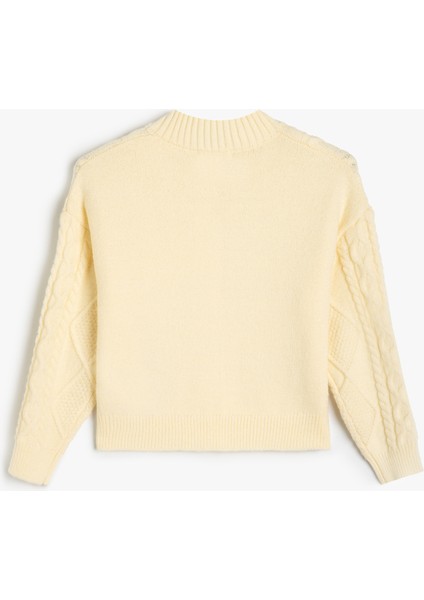 Basic Hırka Dokulu Uzun Kollu Bisiklet Yaka Düğmeli fiyatları