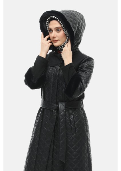 Siyah Kaşe Mixli Çıkarılabilir Kapişonlu Kapitone Kaban 2513099 fırsatları