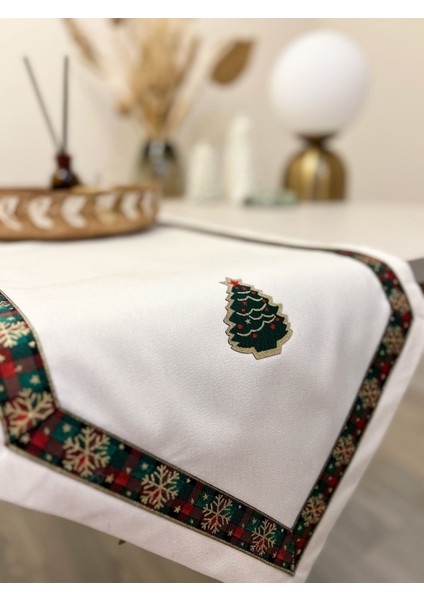 Yılbaşı Temalı Runner / 140X40 / El Yapımı / Dikişli Leke Tutmaz / Christmas Temalı - Noel Temalı