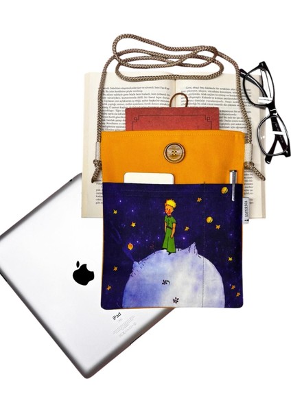 Küçük Prens ve Gezegen( Kitap Kılıfı, Tablet Kılıfı, Ebook Çantası )