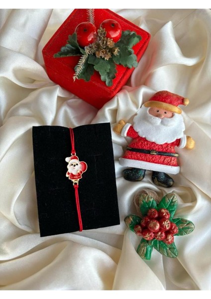 Yılbaşı Temalı Kırmızı İpli Mineli Bileklik, Altın Kaplama, Şık ve Renkli Takı fiyatları