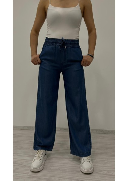 Kadın Açık Mavi Beli Lastikli Rahat Kesim Bol Paça Pantolon