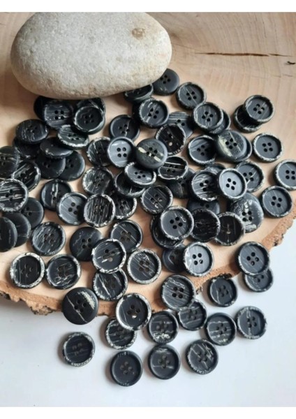 18 mm Siyah Beyaz Detaylı Polyester Düğme ( 15 Adet)