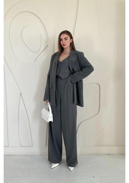 Klas Ceket ve Yelek ve Pantolon Takım