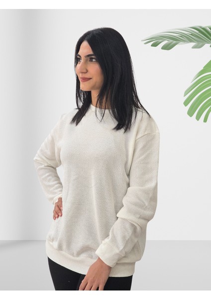 Düz Sıfır Yaka Triko Görünüm Sweatshirt (Beyaz) modelleri