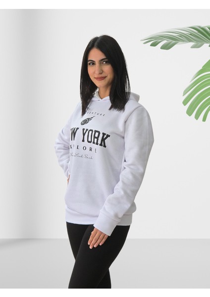 New York Baskılı Kapüşonlu Sweatshirt (Beyaz) fiyatları