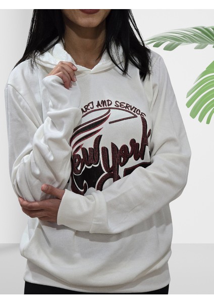 New York Kapüşonlu Sweatshirt (Beyaz-Kırmızı) modelleri