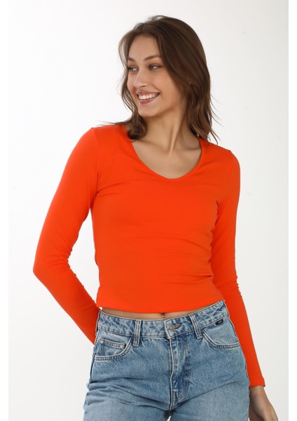 V Yaka Slim Fit Tişört-Mercan