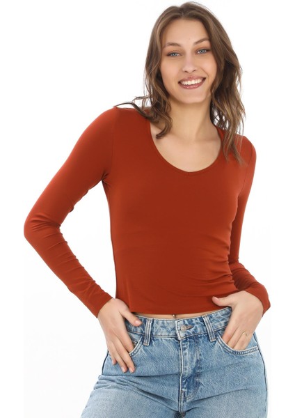 V Yaka Slim Fit Tişört-Kiremit
