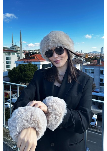 Kadın Kışlık Elit Kürk Içi Deri Lüks Moğol Kalpak Şapka ve Kürk Kolluk Bileklik 2'li Takım Set
