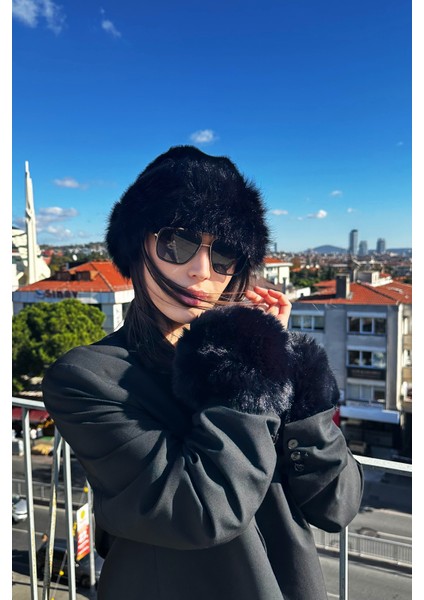 Kadın Kışlık Elit Kürk Içi Deri Lüks Moğol Kalpak Şapka ve Kürk Kolluk Bileklik 2'li Takım Set