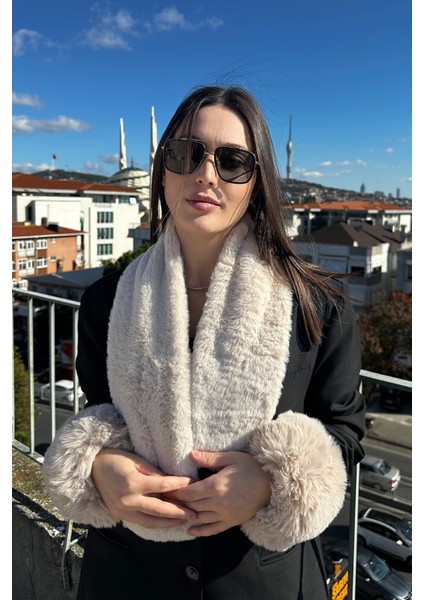 Kadın Kışlık Luxury Bej-Taş Kürk Kolluk ve Kürk Peluş Atkı 2'li Takım Set modelleri