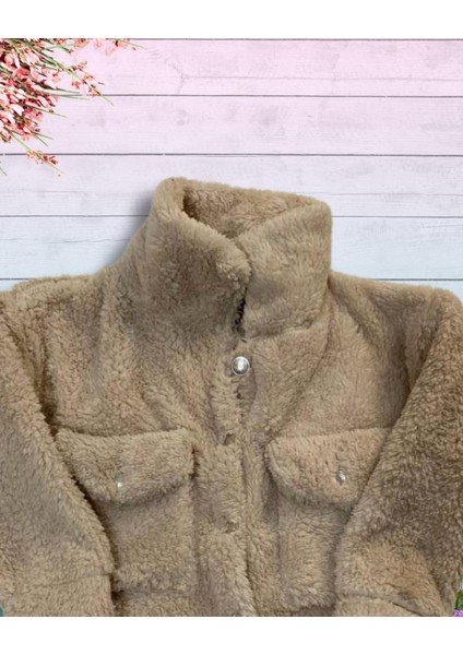 Düğmeli Dik Yaka Peluş Polar Baskılı Kız Çocuk Mont (Taba) fırsatları