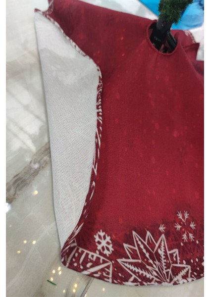 Kırmızı Yılbaşı Çam Ağacı Altı Örtüsü 68X68CM AO21 indirimleri