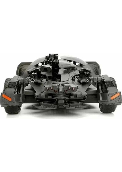 2015 Justice League - Batmobile 6 Batman - Ölçek : 1/24