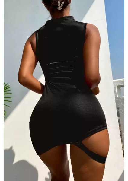 Kadın Şık Boyun Detaylı Göğüs ve Göbek Dekolteli Mini Elbise fiyatları