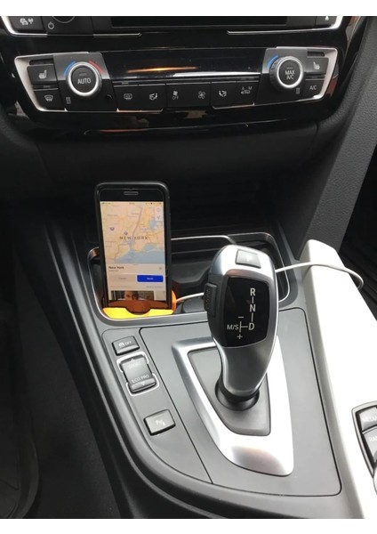 3D Plus Desıgn Bmw F30 Bardaklık Uyumluşarj Standı