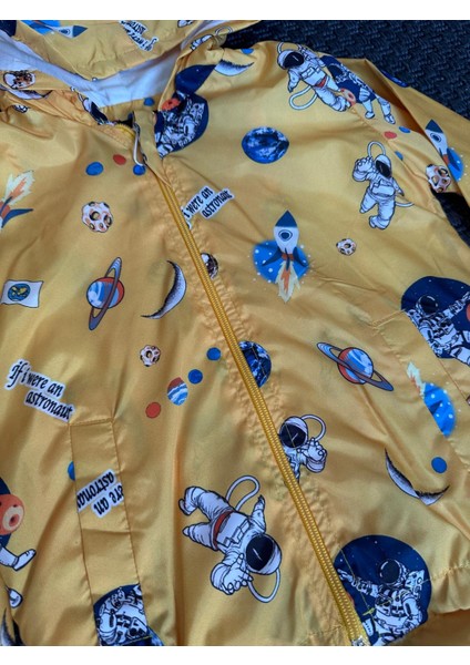 Astronot Baskılı Erkek Çocuk Yağmurluk fiyatları
