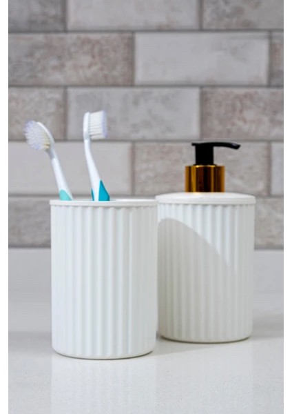 Plastik 4'lü Pedallı Banyo Seti Beyaz fırsatları