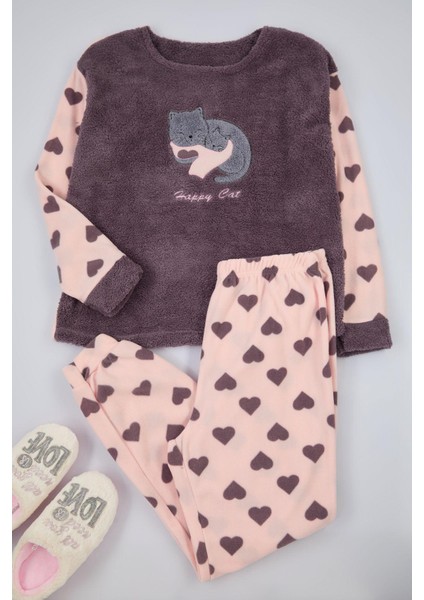 Kadın Moda Büyük Beden Bisiklet Yaka Boru Paça Uzun Kol Kalpli Uyku Bantlı Polar Örme Pijama Takımı