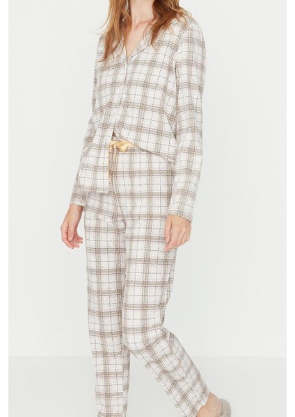 Kadın Moda Şık Gömlek Yaka Boru Paça Uzun Kol Pamuklu Ekoseli Örme Pijama Takımı fiyatları