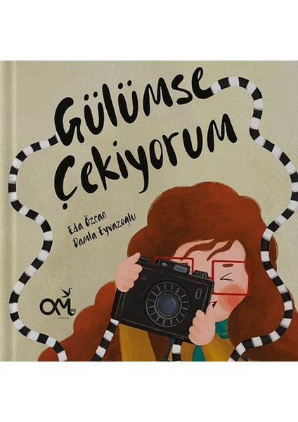 Gülümse Çekiyorum - Eda Özcan