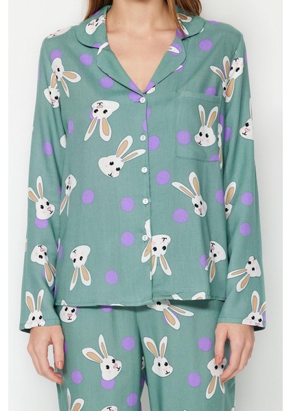 Kadın Moda Şık Gömlek Yaka Boru Paça Uzun Kol Tavşan Desenli Viskon Dokuma Pijama Takımı fırsatları
