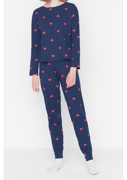 Kadın Moda Şık Bisiklet Yaka Boru Paça Uzun Kol %100 Pamuklu Kalpli Örme Pijama Takımı indirimleri