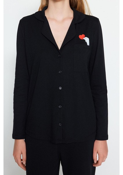 Kadın Moda Gömlek Yaka Boru Paça Uzun Kol Pamuklu Kalp Baskılı Gömlek-Pantolon Örme Pijama Takımı modelleri