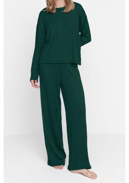 Kadın Moda Şık Bisiklet Yaka Geniş Paça Uzun Kol Fitilli Örme Pijama Takımı modelleri