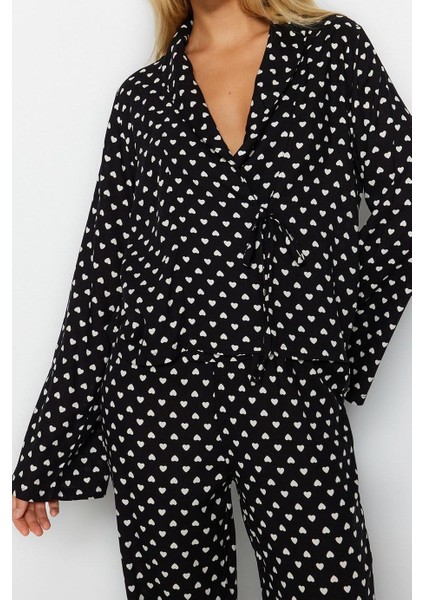 Kadın Moda Şık V Yaka Boru Paça Uzun Kol Kalp Desenli Bağlama Detaylı Viskon Dokuma Pijama Takımı fiyatları