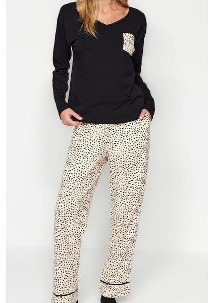 Kadın Moda V Yaka Boru Paça Uzun Kol %100 Pamuk Leopar Desenli Tshirt-Pantolon Örme Pijama Takımı