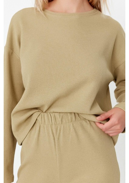 Kadın Moda Şık Bisiklet Yaka Boru Paça Uzun Kol Waffle Kumaş Örme Pijama Takımı fırsatları