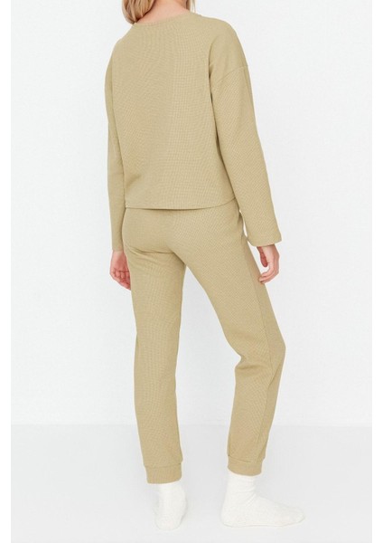 Kadın Moda Şık Bisiklet Yaka Boru Paça Uzun Kol Waffle Kumaş Örme Pijama Takımı indirimleri