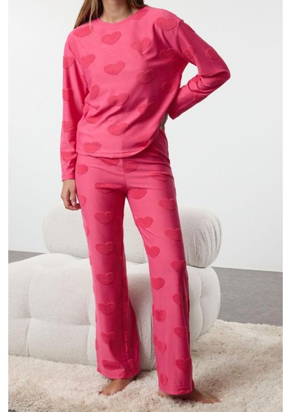 Kadın Moda Şık Bisiklet Yaka Boru Paça Uzun Kol Kalpli Örme Pijama Takımı