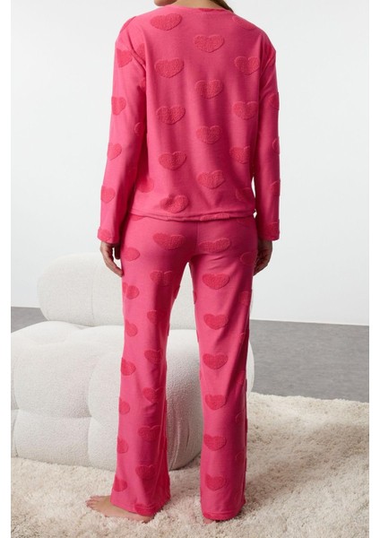 Kadın Moda Şık Bisiklet Yaka Boru Paça Uzun Kol Kalpli Örme Pijama Takımı fırsatları