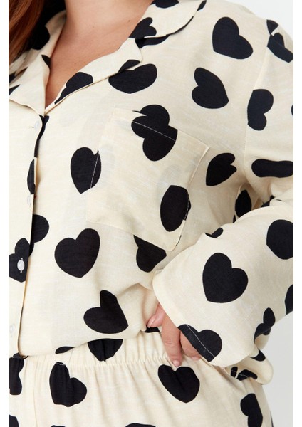 Kadın Moda Şık Büyük Beden Gömlek Yaka Boru Paça Uzun Kol Kalpli Dokuma Pijama Takımı indirimleri