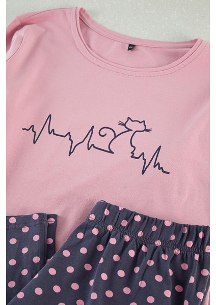 Kadın Moda Büyük Beden Bisiklet Yaka Dar Paça Uzun Kol Puantiye ve Kedi Desenli Örme Pijama Takımı fiyatları