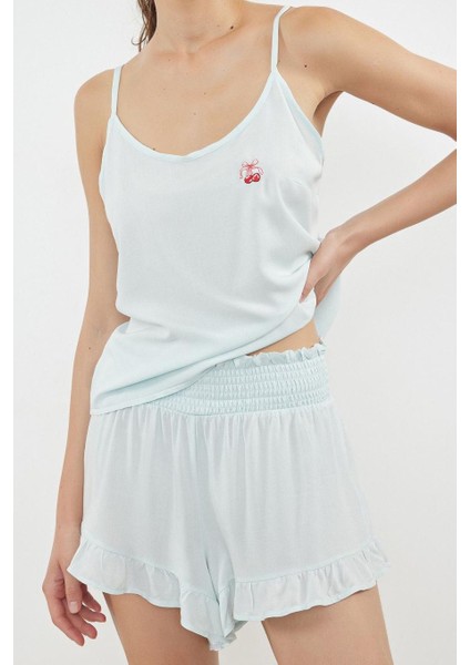 Kadın Moda Askılı Yaka Geniş Paça Askılı Kol Kiraz Nakışlı Fırfırlı Ip Viskon Dokuma Pijama Takımı