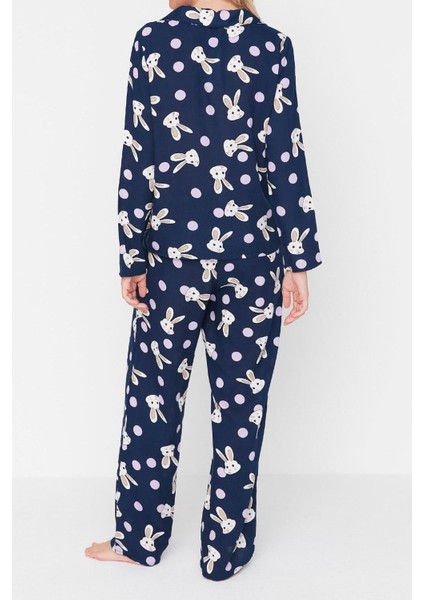 Kadın Moda Şık Gömlek Yaka Boru Paça Uzun Kol Tavşan Desenli Viskon Dokuma Pijama Takımı indirimleri