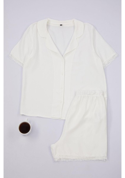 Kadın Moda Şık Gömlek Yaka Boru Paça Kısa Kol Dantel Detaylı Viskon Dokuma Pijama Takımı