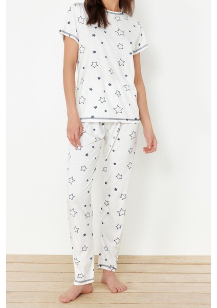 Kadın Moda Şık Bisiklet Yaka Boru Paça Kısa Kol Yıldız Desenli Örme Pijama Takımı