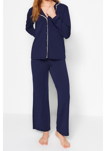 Kadın Moda Gömlek Yaka Boru Paça Uzun Kol Lacivert Pamuklu Biyeli Gömlek-Pantolon Örme Pijama Takımı