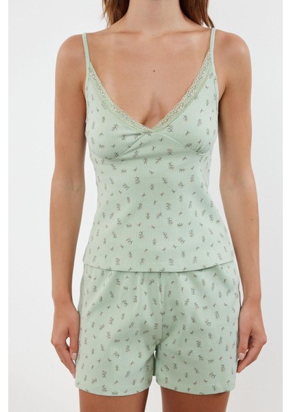 Kadın Askılı Yaka Askılı Kol Premium Pamuklu Çiçekli Dantel Detaylı Ip Fitilli Pijama Takımı